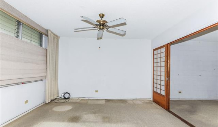 1525 Pensacola Street,Honolulu,Hawaii,96822,1 ベッドルーム ベッドルーム,1 バスルームバスルーム,コンド / タウンハウス,Pensacola,3,19370126