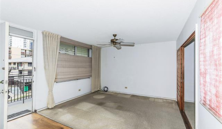 1525 Pensacola Street,Honolulu,Hawaii,96822,1 ベッドルーム ベッドルーム,1 バスルームバスルーム,コンド / タウンハウス,Pensacola,3,19370126