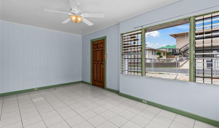 3261 Paliuli Street,Honolulu,Hawaii,96816,6 Bedrooms Bedrooms,3 BathroomsBathrooms,Single family,Paliuli,19370204