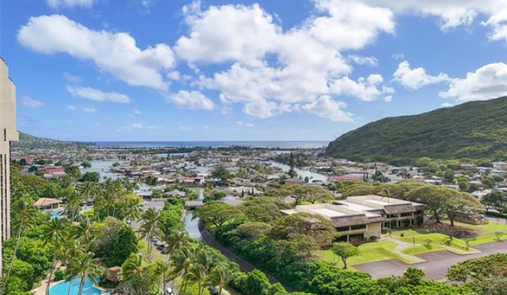 555 Hahaione Street,Honolulu,Hawaii,96825,1 Bedroom Bedrooms,2 BathroomsBathrooms,Condo/Townhouse,Hahaione,12,19370205