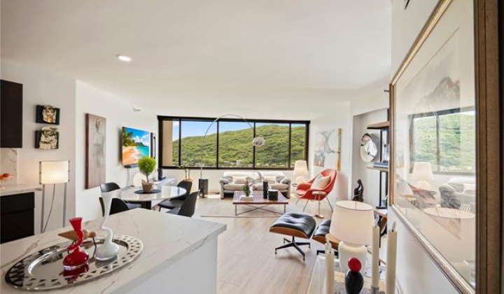 555 Hahaione Street,Honolulu,Hawaii,96825,1 Bedroom Bedrooms,2 BathroomsBathrooms,Condo/Townhouse,Hahaione,12,19370205
