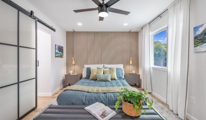 990 Apokula Place,Kailua,Hawaii,96734,4 ベッドルーム ベッドルーム,2 バスルームバスルーム,一戸建て,Apokula,18201405