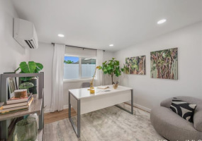 990 Apokula Place,Kailua,Hawaii,96734,4 ベッドルーム ベッドルーム,2 バスルームバスルーム,一戸建て,Apokula,18201405