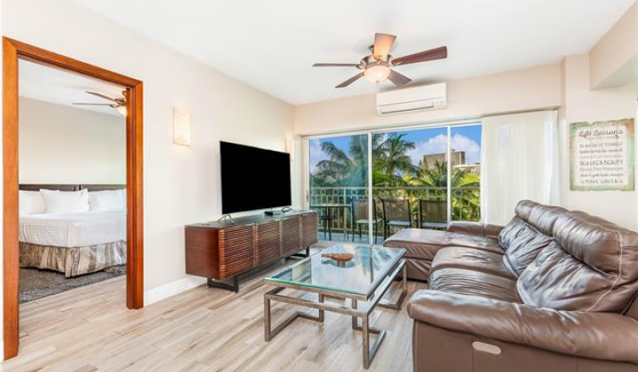 2161 Kalia Road,Honolulu,Hawaii,96815,2 Bedrooms Bedrooms,2 BathroomsBathrooms,Condo/Townhouse,Kalia,1,18201919