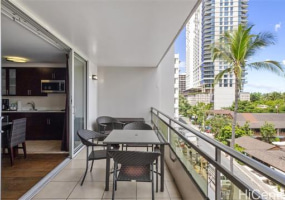 255 ビーチ Walk,Honolulu,Hawaii,96815,2 ベッドルーム ベッドルーム,1 バスルームバスルーム,コンド / タウンハウス,Beach,5,18201921