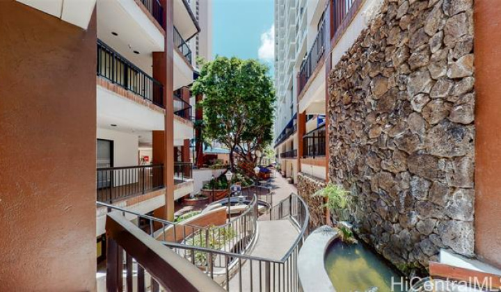 400 Hobron Lane,Honolulu,Hawaii,96815,1 ベッドルーム ベッドルーム,1 バスルームバスルーム,コンド / タウンハウス,Hobron,9,18655694