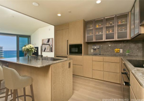 1000 Auahi Streets,Honolulu,Hawaii,96814,1 Bedroom Bedrooms,1 BathroomBathrooms,Condo/Townhouse,Auahi,37,18202127