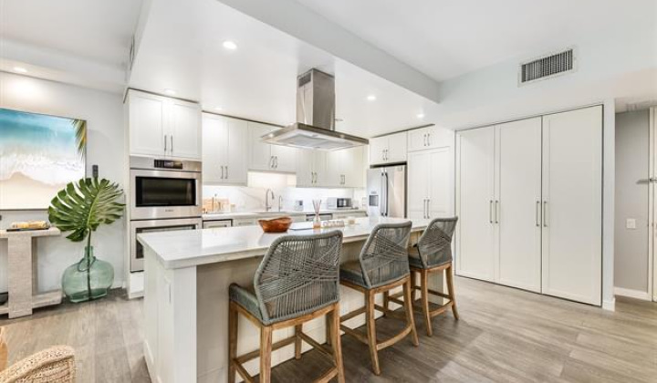 4999 Kahala Avenue,Honolulu,Hawaii,96816,2 Bedrooms Bedrooms,2 BathroomsBathrooms,Condo/Townhouse,Kahala,1,18202376