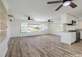 2340 大学 Avenue,Honolulu,Hawaii,96822,3 ベッドルーム ベッドルーム,2 バスルームバスルーム,一戸建て,University,18203073