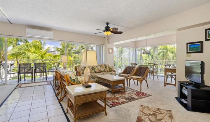 2161 Kalia Road,Honolulu,Hawaii,96815,2 Bedrooms Bedrooms,1 BathroomBathrooms,Condo/Townhouse,Kalia,3,18203522