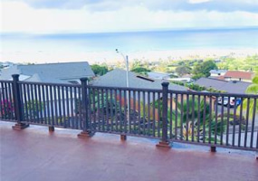 1643 Ihiloa Loop,Honolulu,Hawaii,96821,5 Bedrooms Bedrooms,4 BathroomsBathrooms,Single family,Ihiloa,18203524