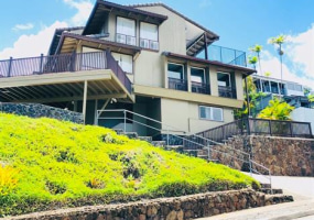 1643 Ihiloa Loop,Honolulu,Hawaii,96821,5 Bedrooms Bedrooms,4 BathroomsBathrooms,Single family,Ihiloa,18203524