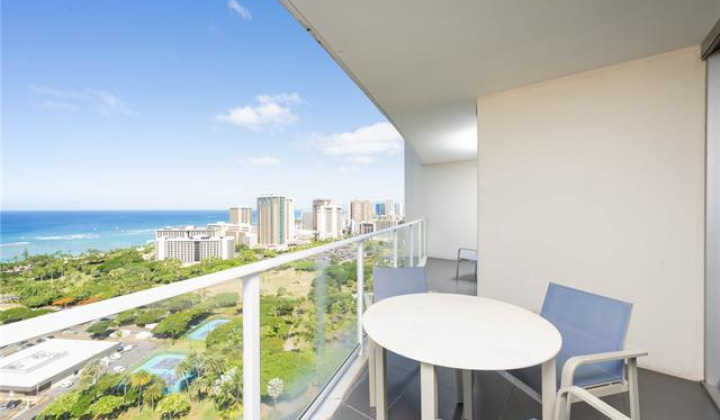 383 Kalaimoku Street,Honolulu,Hawaii,96815,1 Bedroom Bedrooms,1 BathroomBathrooms,Condo/Townhouse,Kalaimoku,31,18203647