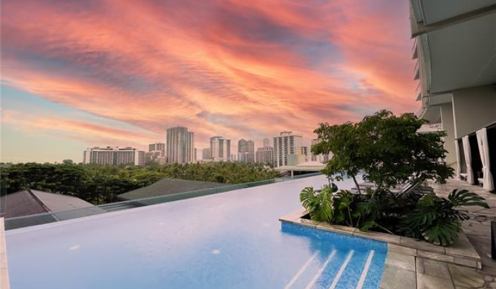 383 Kalaimoku Street,Honolulu,Hawaii,96815,1 Bedroom Bedrooms,1 BathroomBathrooms,Condo/Townhouse,Kalaimoku,31,18203647