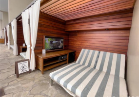 383 Kalaimoku Street,Honolulu,Hawaii,96815,1 Bedroom Bedrooms,1 BathroomBathrooms,Condo/Townhouse,Kalaimoku,31,18203647