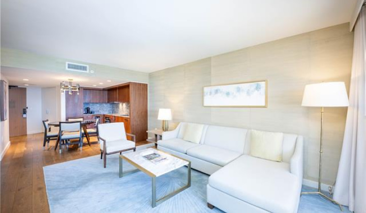383 Kalaimoku Street,Honolulu,Hawaii,96815,1 Bedroom Bedrooms,1 BathroomBathrooms,Condo/Townhouse,Kalaimoku,31,18203647