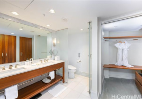 383 Kalaimoku Street,Honolulu,Hawaii,96815,1 Bedroom Bedrooms,1 BathroomBathrooms,Condo/Townhouse,Kalaimoku,31,18203647