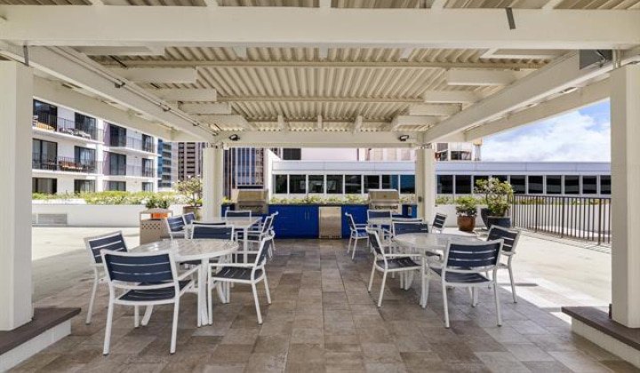 225 Queen Street,Honolulu,Hawaii,96813,2 ベッドルーム ベッドルーム,2 バスルームバスルーム,コンド / タウンハウス,Queen,23,19374039