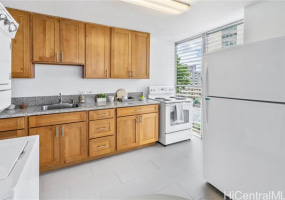 1702 Kewalo Street,Honolulu,Hawaii,96822,2 Bedrooms Bedrooms,1 BathroomBathrooms,Condo/Townhouse,Kewalo,4,18204881