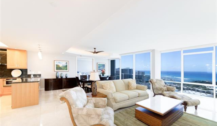 1296 Kapiolani Boulevard,Honolulu,Hawaii,96814,3 ベッドルーム ベッドルーム,3 バスルームバスルーム,コンド / タウンハウス,Kapiolani,48,18668396