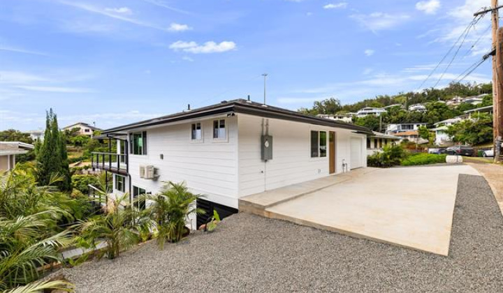 2234 St Louis Drive,Honolulu,Hawaii,96816,4 Bedrooms Bedrooms,4 BathroomsBathrooms,Single family,St Louis,19374312