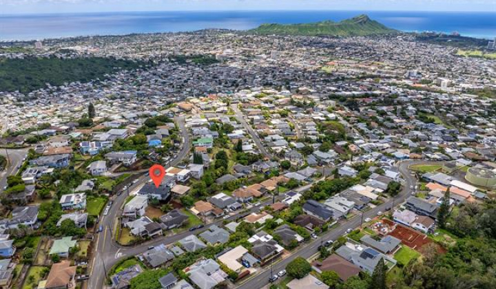 2234 St Louis Drive,Honolulu,Hawaii,96816,4 Bedrooms Bedrooms,4 BathroomsBathrooms,Single family,St Louis,19374312
