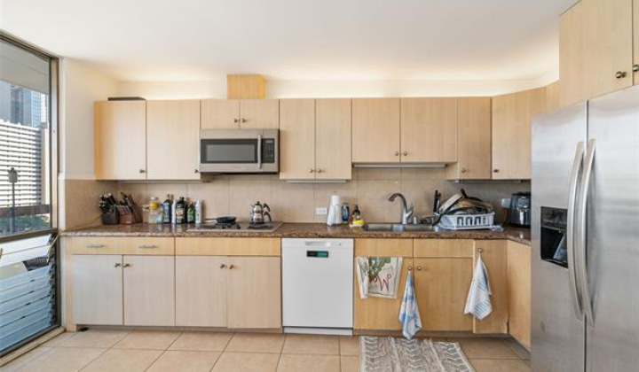 2029 Ala Wai Boulevard,Honolulu,Hawaii,96815,3 ベッドルーム ベッドルーム,2 バスルームバスルーム,コンド / タウンハウス,Ala Wai,10,18205121