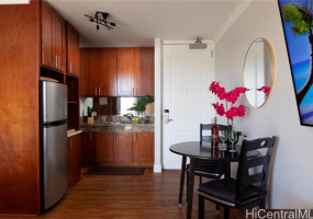 425 Ena Road,Honolulu,Hawaii,96815,2 Bedrooms Bedrooms,1 BathroomBathrooms,Condo/Townhouse,Ena,5,17758904