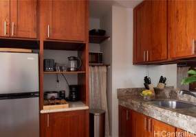 440 Olohana Street,Honolulu,Hawaii,96815,1 バスルームバスルーム,コンド / タウンハウス,Olohana,17,18205361