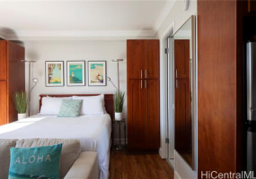 440 Olohana Street,Honolulu,Hawaii,96815,1 バスルームバスルーム,コンド / タウンハウス,Olohana,17,18205361