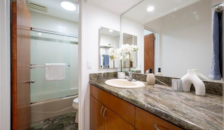 46-058 Aliikane Place,Kaneohe,Hawaii,96744,1 Bedroom Bedrooms,1 BathroomBathrooms,Condo/Townhouse,Aliikane,1,18669928