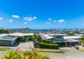 4921 Kalanianaole Highway,Honolulu,Hawaii,96821,4 Bedrooms Bedrooms,4 BathroomsBathrooms,Single family,Kalanianaole,17759339