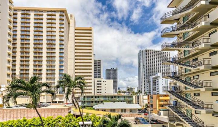 134 Kapahulu Avenue,Honolulu,Hawaii,96815,1 バスルームバスルーム,コンド / タウンハウス,Kapahulu,3,18670744