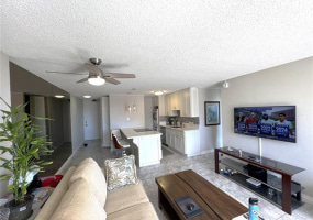 320 Liliuokalani Avenue,Honolulu,Hawaii,96815,2 ベッドルーム ベッドルーム,1 バスルームバスルーム,コンド / タウンハウス,Liliuokalani,11,18207334