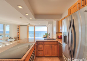 2987 Kalakaua Avenue,Honolulu,Hawaii,96815,1 Bedroom Bedrooms,1 BathroomBathrooms,Condo/Townhouse,Kalakaua,7,18207563