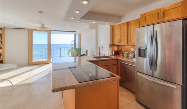 2987 Kalakaua Avenue,Honolulu,Hawaii,96815,1 Bedroom Bedrooms,1 BathroomBathrooms,Condo/Townhouse,Kalakaua,7,18207563