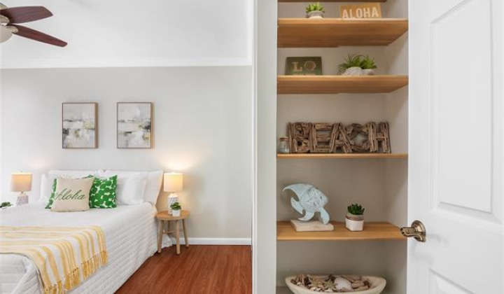 2222 Aloha Drive,Honolulu,Hawaii,96815,2 Bedrooms Bedrooms,2 BathroomsBathrooms,Condo/Townhouse,Aloha,5,18208089
