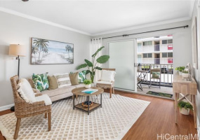 2222 Aloha Drive,Honolulu,Hawaii,96815,2 Bedrooms Bedrooms,2 BathroomsBathrooms,Condo/Townhouse,Aloha,5,18208089