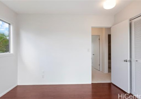 822 Koko Isle Circle,Honolulu,Hawaii,96825,4 Bedrooms Bedrooms,3 BathroomsBathrooms,Condo/Townhouse,Koko Isle,1,18208186