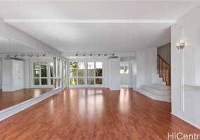 822 Koko Isle Circle,Honolulu,Hawaii,96825,4 Bedrooms Bedrooms,3 BathroomsBathrooms,Condo/Townhouse,Koko Isle,1,18208186