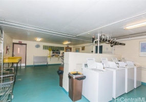 1330 Wilder Avenue,Honolulu,Hawaii,96822,1 Bedroom Bedrooms,1 BathroomBathrooms,Condo/Townhouse,Wilder,2,18208274