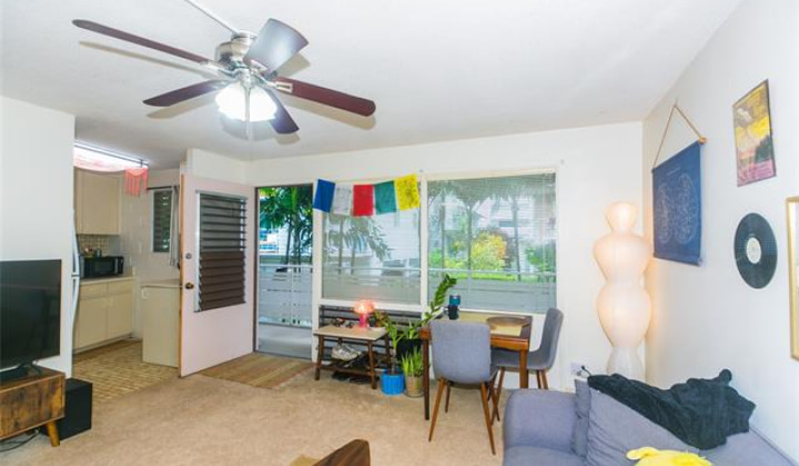 1330 Wilder Avenue,Honolulu,Hawaii,96822,1 Bedroom Bedrooms,1 BathroomBathrooms,Condo/Townhouse,Wilder,2,18208274