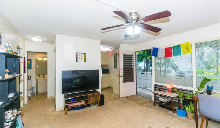1330 Wilder Avenue,Honolulu,Hawaii,96822,1 Bedroom Bedrooms,1 BathroomBathrooms,Condo/Townhouse,Wilder,2,18208274