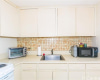 1330 Wilder Avenue,Honolulu,Hawaii,96822,1 Bedroom Bedrooms,1 BathroomBathrooms,Condo/Townhouse,Wilder,2,18208274