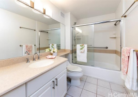 1350 Ala Moana Boulevard,Honolulu,Hawaii,96814,2 Bedrooms Bedrooms,2 BathroomsBathrooms,Condo/Townhouse,Ala Moana,8,18208411