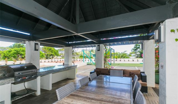 500 Lunalilo Home Road,Honolulu,Hawaii,96825,2 Bedrooms Bedrooms,2 BathroomsBathrooms,Condo/Townhouse,Lunalilo Home,2,19378070