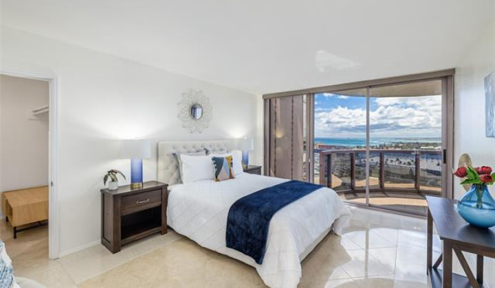 415 South Street,Honolulu,Hawaii,96813,2 Bedrooms Bedrooms,2 BathroomsBathrooms,Condo/Townhouse,South,18,18208948