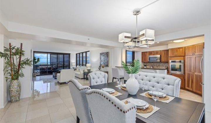 415 South Street,Honolulu,Hawaii,96813,2 Bedrooms Bedrooms,2 BathroomsBathrooms,Condo/Townhouse,South,18,18208948