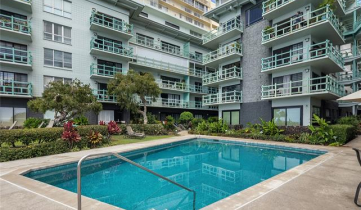 2957 Kalakaua Avenue,Honolulu,Hawaii,96815,1 ベッドルーム ベッドルーム,1 バスルームバスルーム,コンド / タウンハウス,Kalakaua,4,19379651