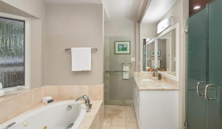 4346 Kahala Avenue,Honolulu,Hawaii,96816,5 Bedrooms Bedrooms,4 BathroomsBathrooms,Single family,Kahala,18209046